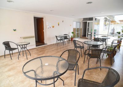 Sala de estar y desayunador